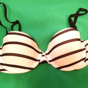 Victoria secret bra 34 A.